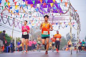 BIB: 2633
                            <button type="button" onclick="openModal(9966660)" class="btn btn-primary btn-sm float-right btn-popup" data-toggle="modal" data-target=".modal-high-quality">
                        <i class="fas fa-shopping-cart"></i> Add to Cart
                    </button>
                                            <button type="button" onclick="isThisMe(9966660, true)" class="btn btn-success btn-sm float-right btn-popup btn-isme hidden" data-toggle="tooltip" data-placement="bottom" title="นี่คือรูปของคุณใช่ไหม คลิกที่นี่เพื่อเอาเข้าอัลบั้ม">
                        <i class="fas fa-plus"></i> Add to album
                    </button>
                    <button type="button" onclick="isThisMe(9966660, false)" class="btn btn-warning btn-sm float-right btn-popup btn-isnotme hidden">
                        <i class="fas fa-ban"></i> Remove from album
                    </button>